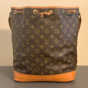 Vintage Louis Vuitton Large Bucket Bag